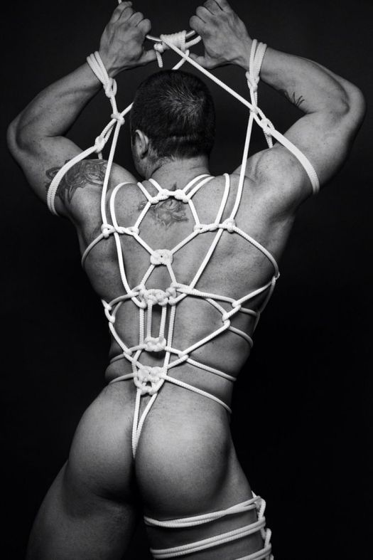 male bondage pics