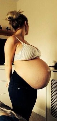 carrie delacruz recommends Giant Tits Pregnant