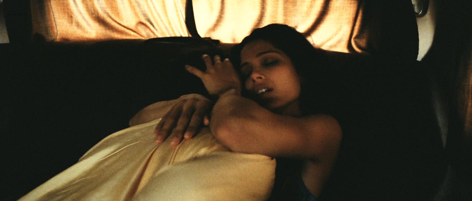 fredia pinto nude