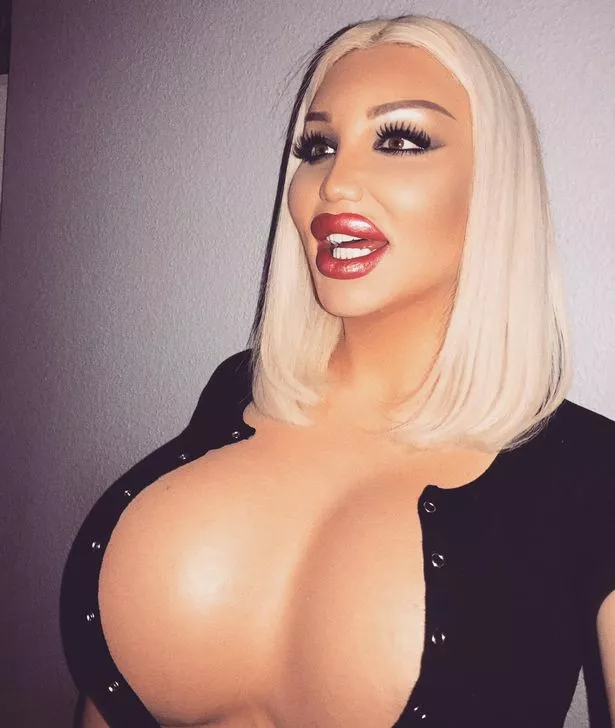 barbara schneiderman recommends big tits tgirl pic