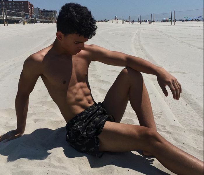 curtis samuel recommends tanned twinks pic