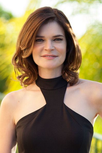 ali naseer recommends Betsy Brandt Sexy