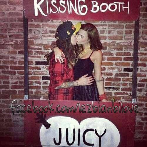 charles robert williams recommends lesbian kissing booth pic