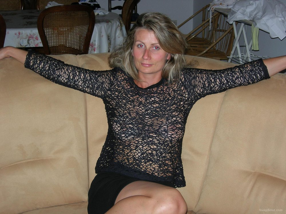 diki ajja recommends amateur milf secretary pic