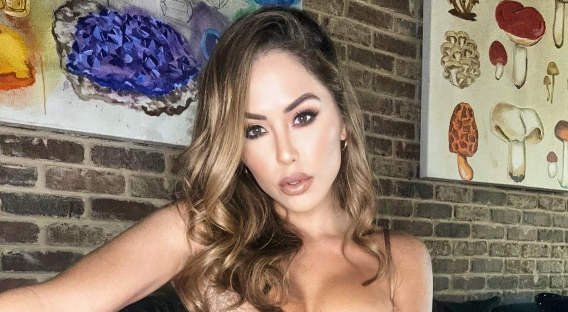 clare leverton add brittney palmer leaked photo