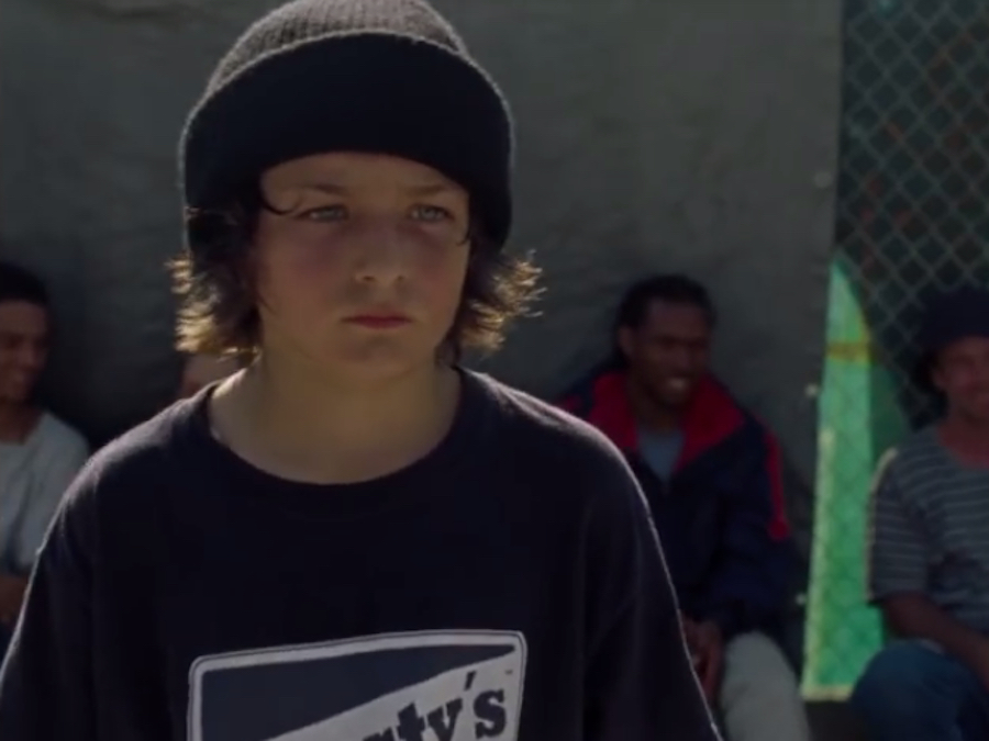 chris stanback recommends mid90s finger scene pic