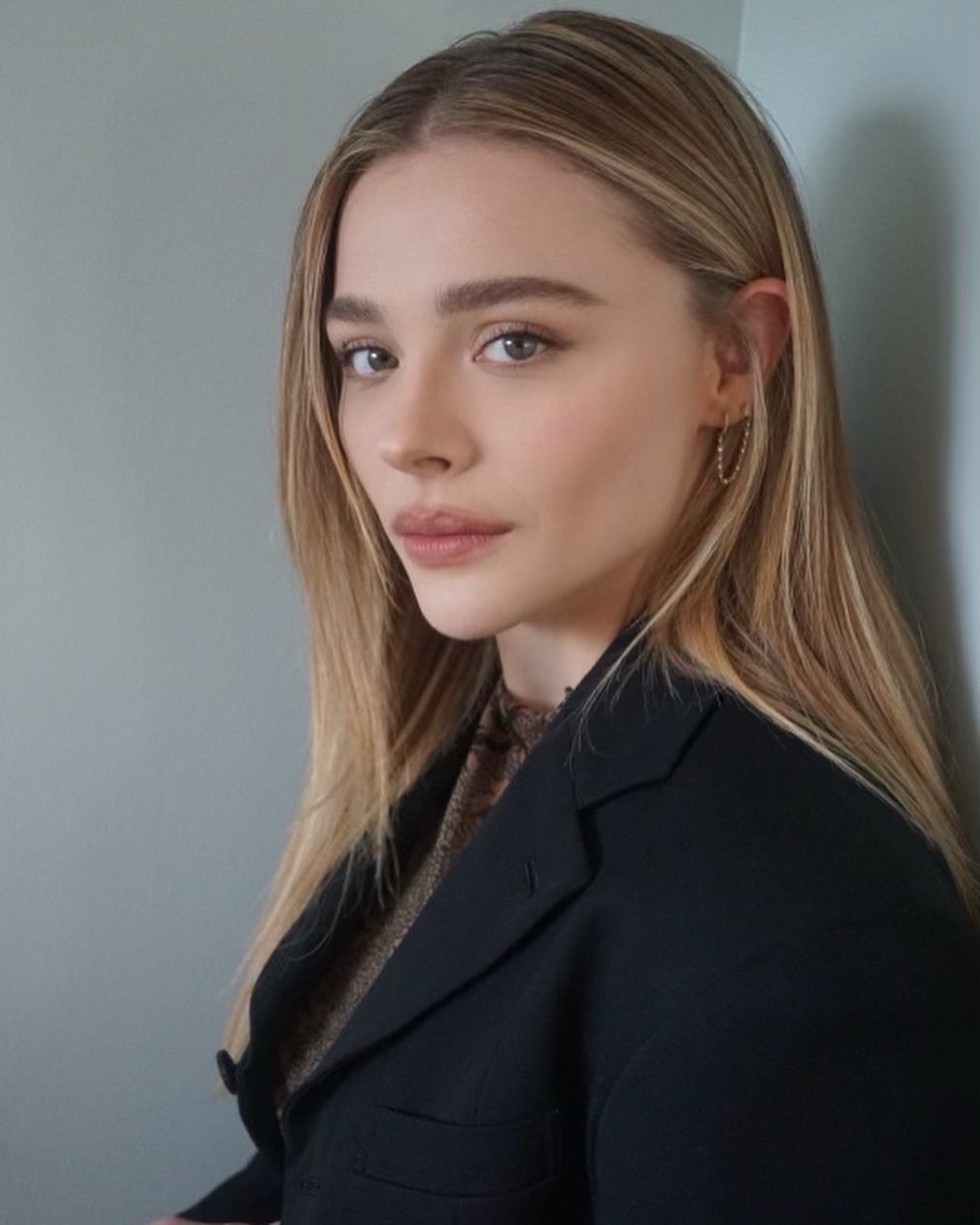 chris scrimshaw recommends naked chloe grace moretz pic