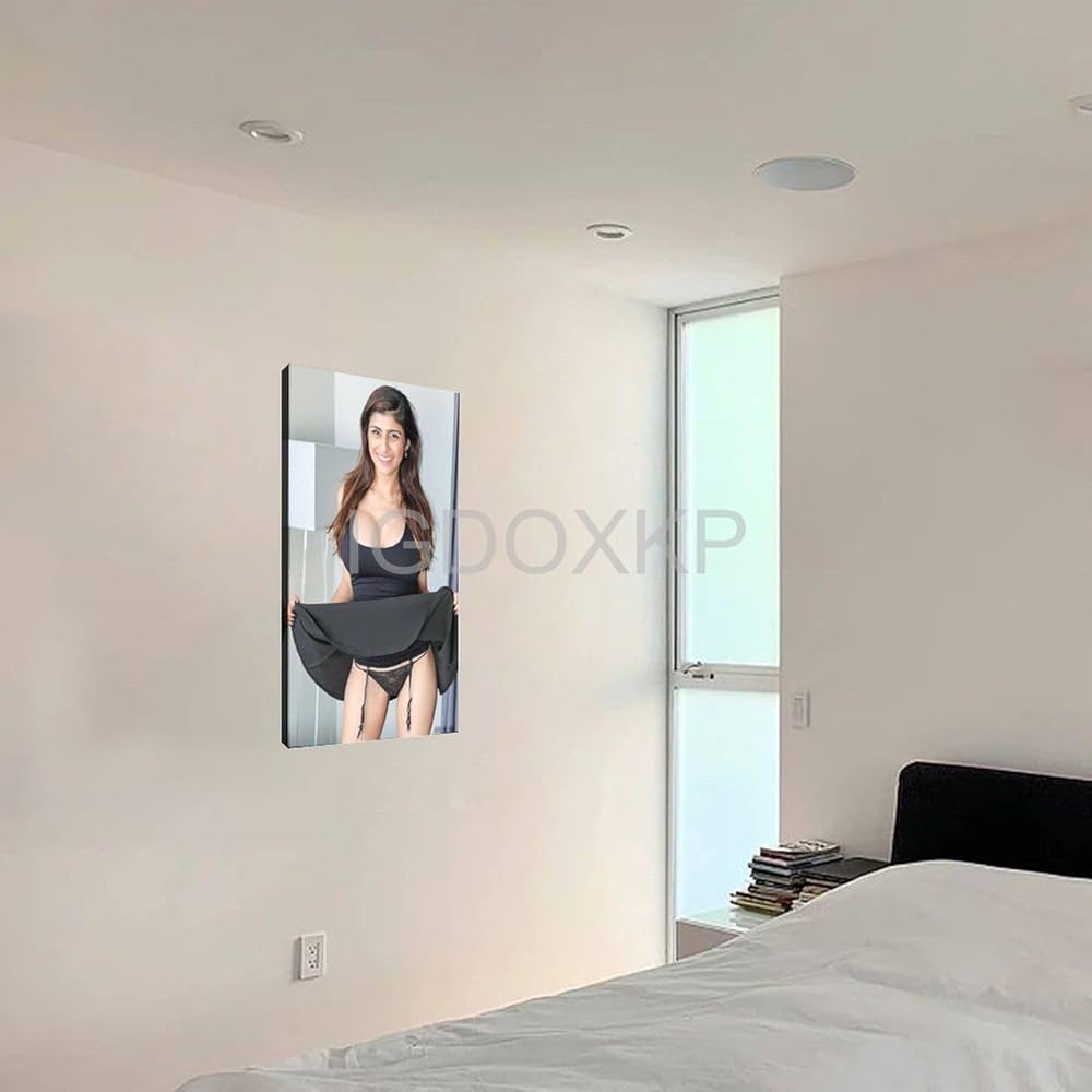 dj bryant mccoy recommends mia khalifa bed pic