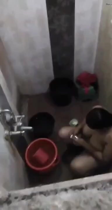 ayang echa recommends hidden bath video pic