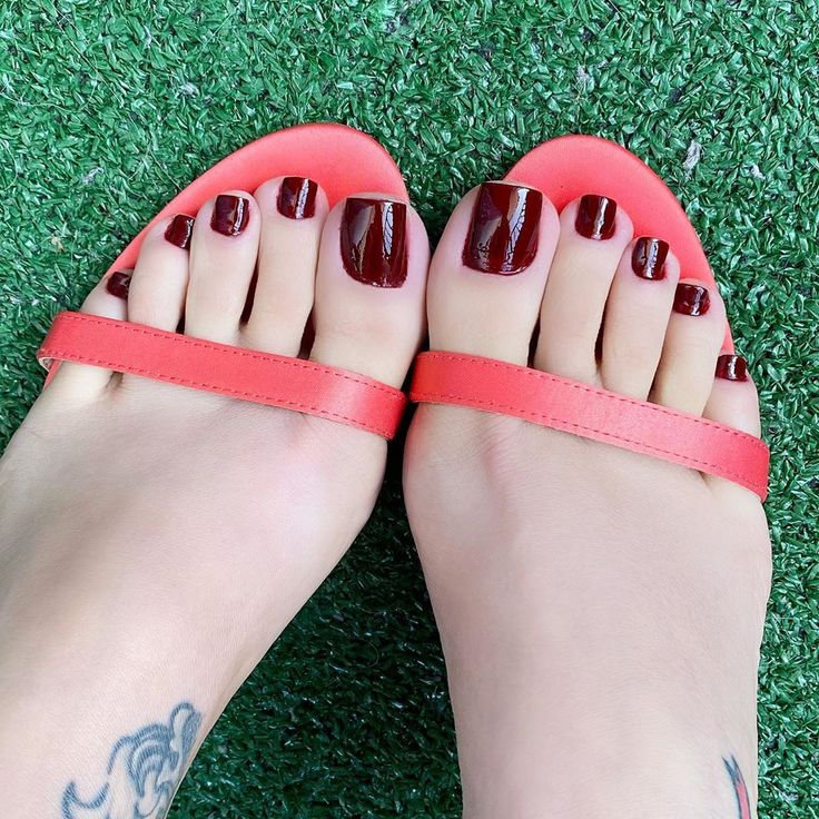 bonnie spry recommends queen rainha feet pic