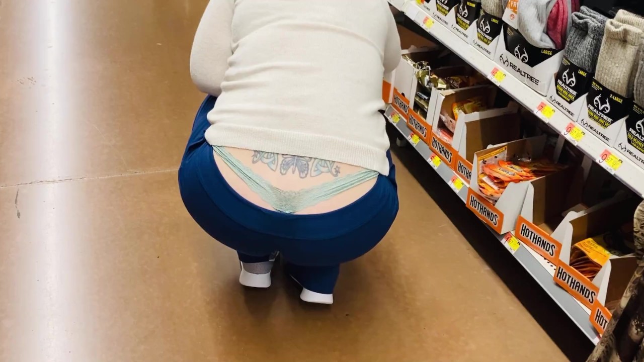 milf whale tail