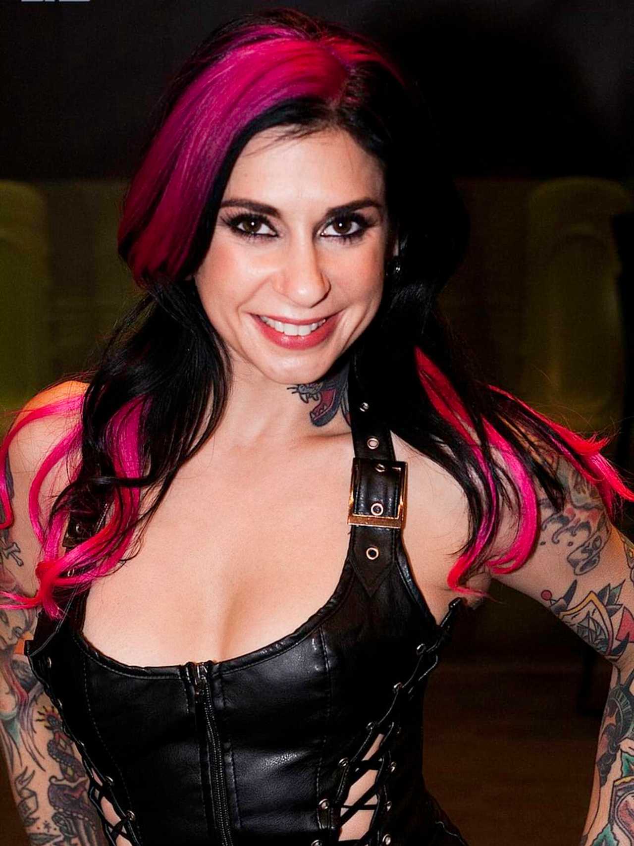 corey glasson share joanna angel husband photos