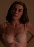 naked julianna margulies