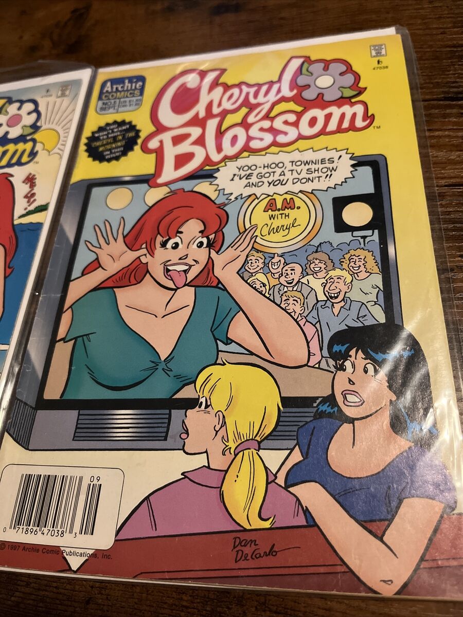 derek shao recommends Cheryl Blossom Solo