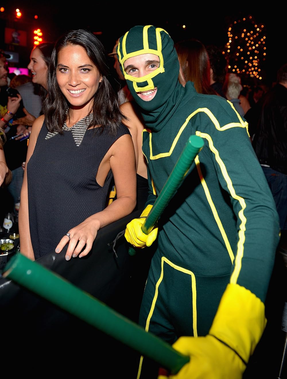 al farmer add photo olivia munn ass