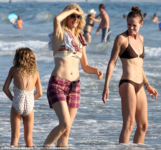 laura dern in bikini