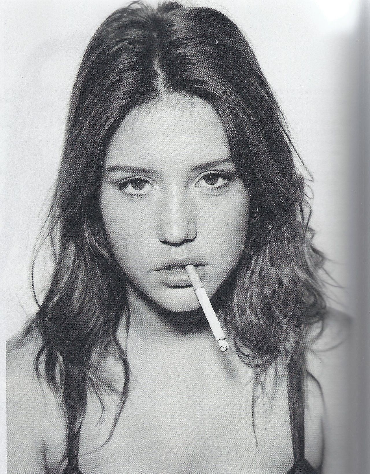 daya dhakal add adele exarchopoulos smoking photo