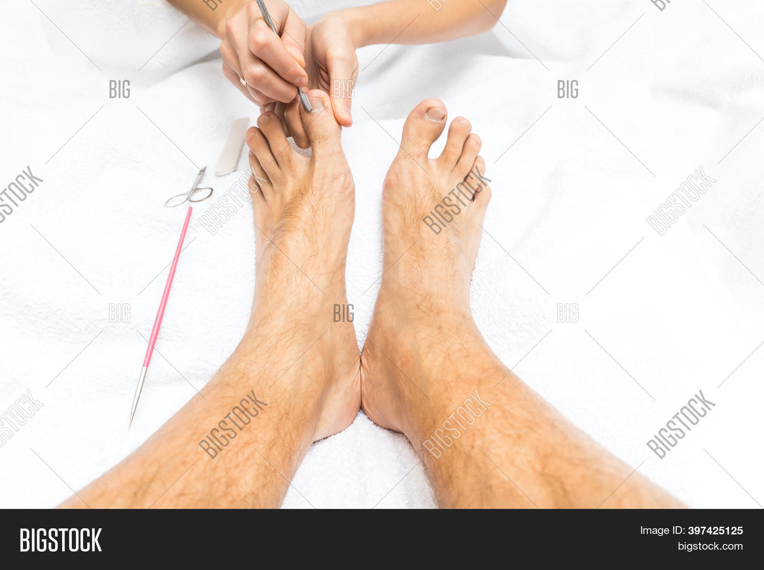 dot midgley recommends hairy male feet pic