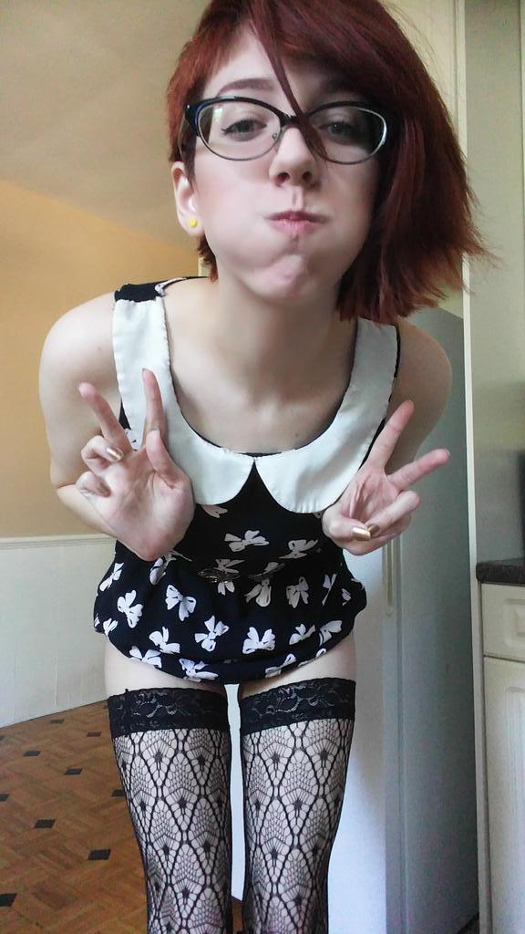 charmy butor recommends omegle panties pic