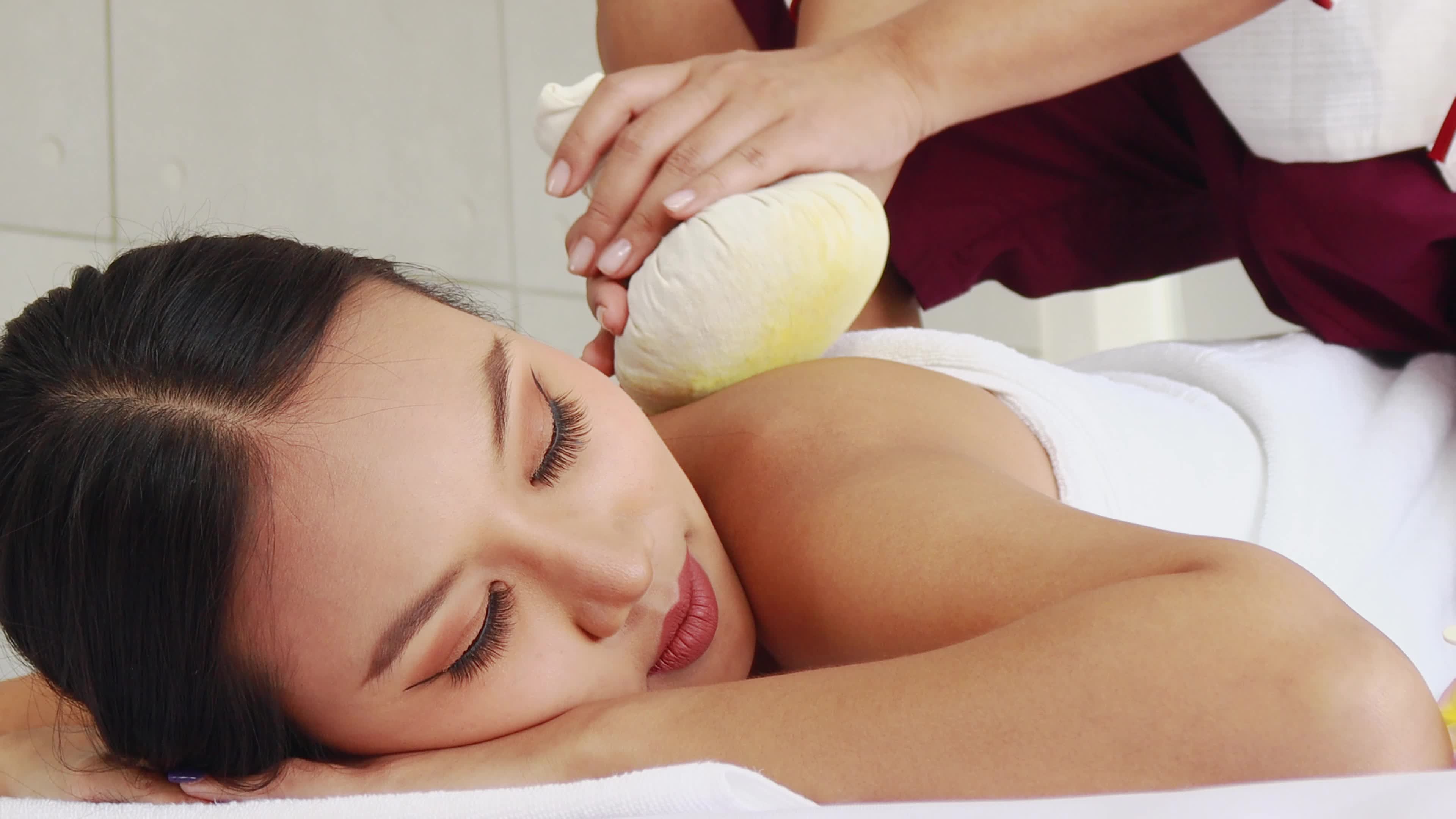 darren mealing recommends Asian Free Massage Video