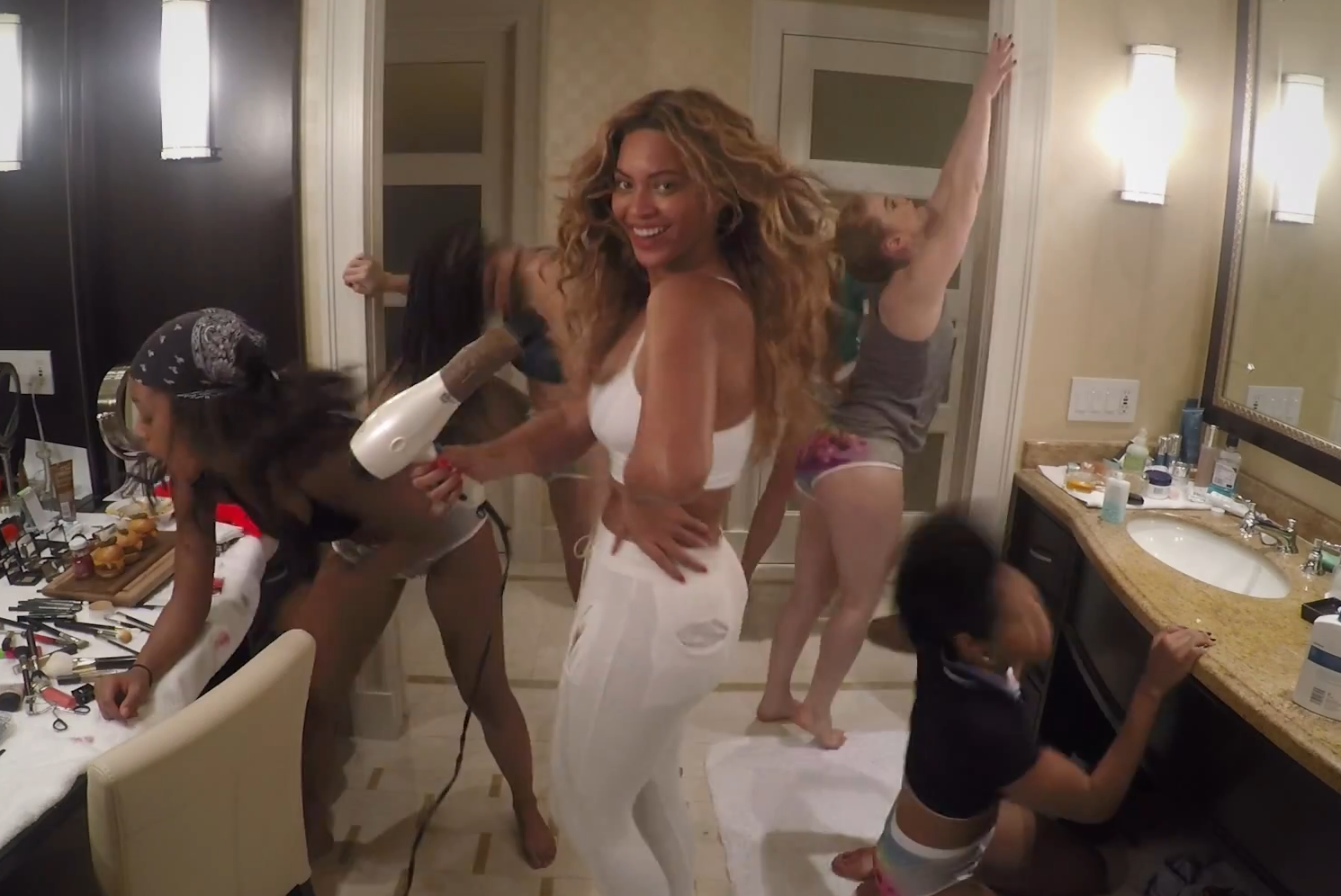 beyonce no panties