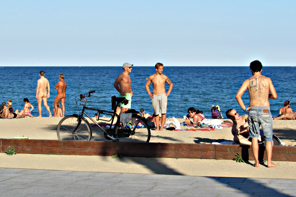 colin shanley share naked beach barcelona photos