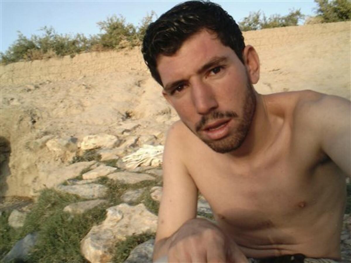 abu danial share guys outdoors naked