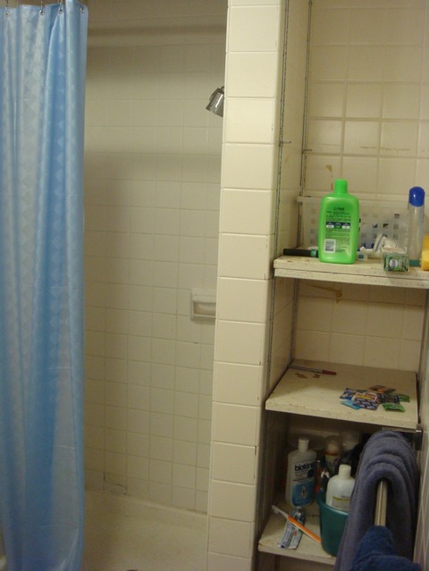 brad mcalpine recommends coed dorm shower pic