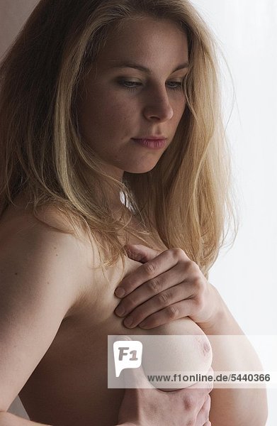 amy grimard add medium nude boobs photo