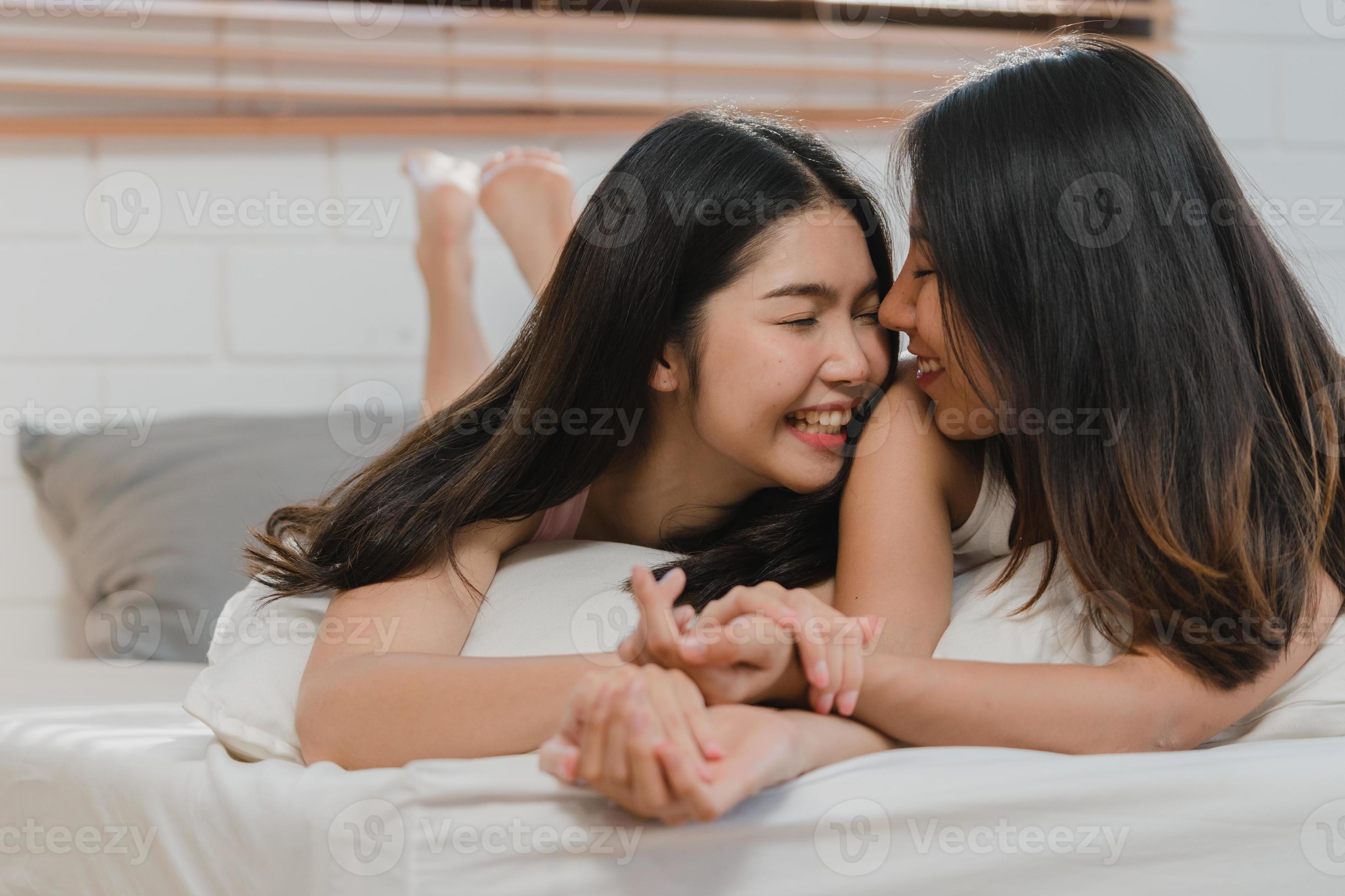 alex legan add lesbian kiss asian photo