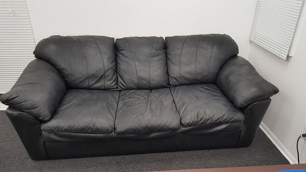 Backroom Room Casting Couch anal explorations