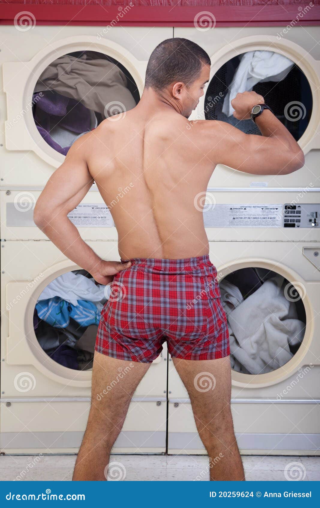 anton redelinghuys recommends naked in laundromat pic