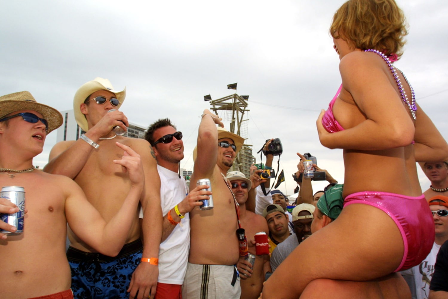 cole ritchie add tits spring break photo