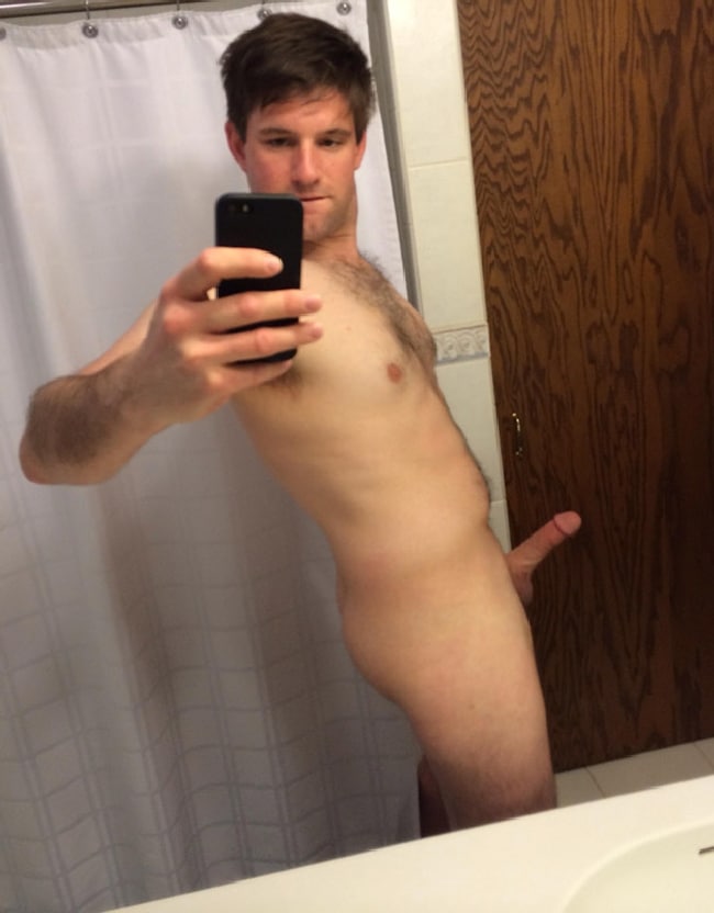 ben seymore recommends nude straight dudes pic