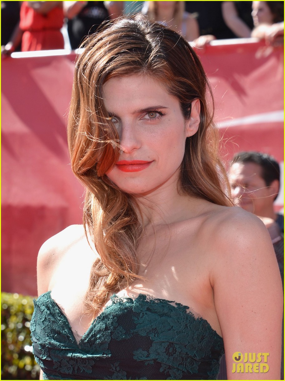 adam horvat recommends Lake Bell Bikini