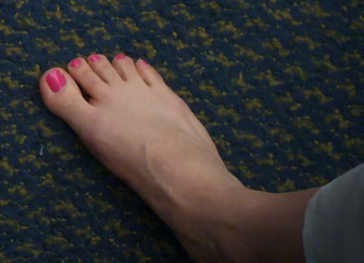 Allison Brie Feet hungary tmb