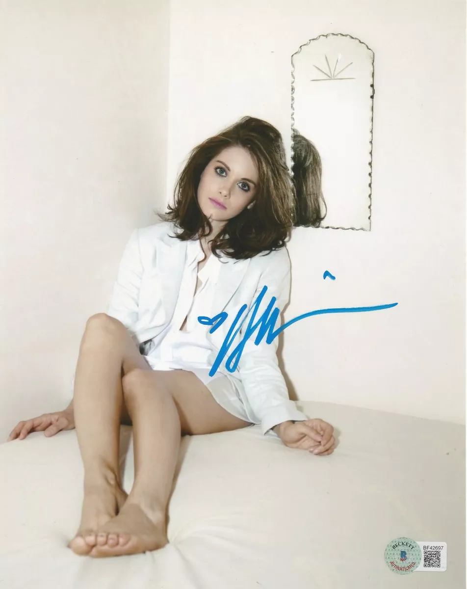 david liau recommends Allison Brie Feet