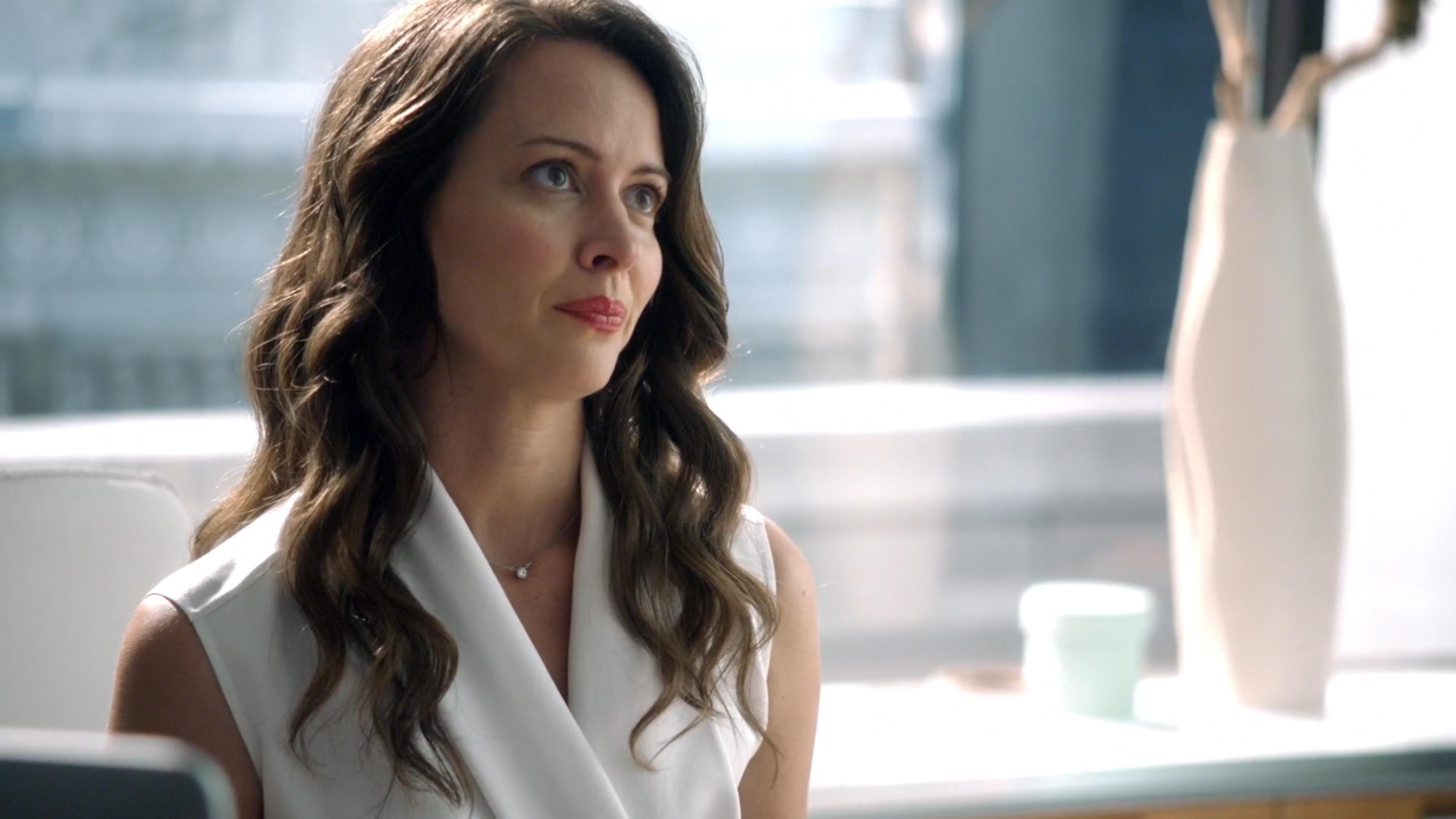 dale hartzog recommends Amy Acker Nude