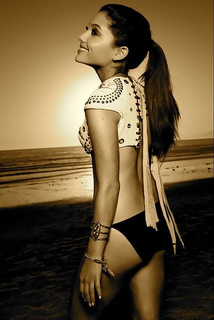 benjamin ast recommends ariana grande hot photos pic