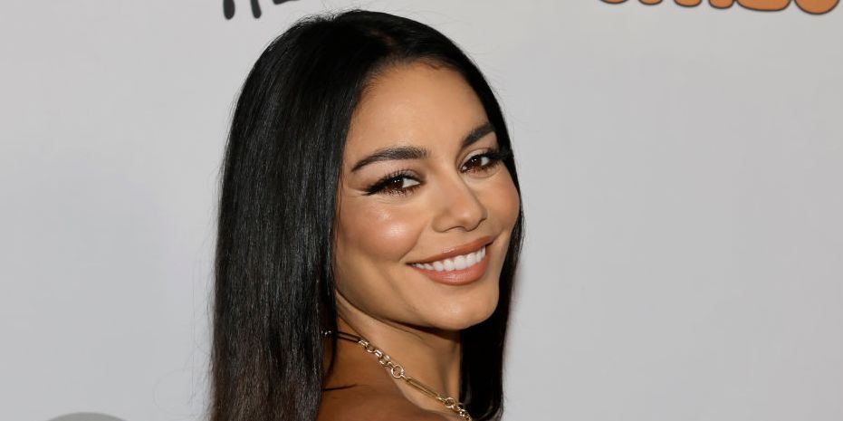 danielle deasy recommends vanessa hudgens twerking pic