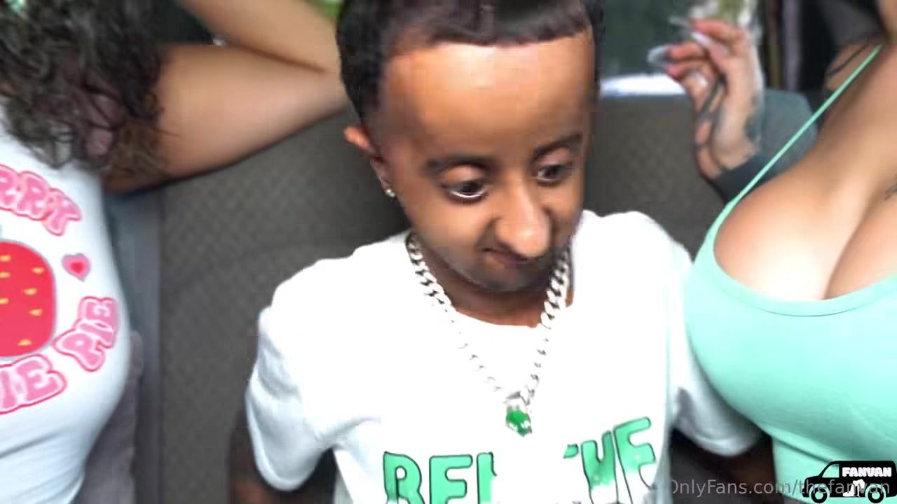 baby alien 4some leaked