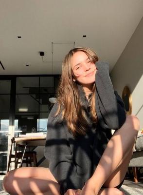 bailee madison naked