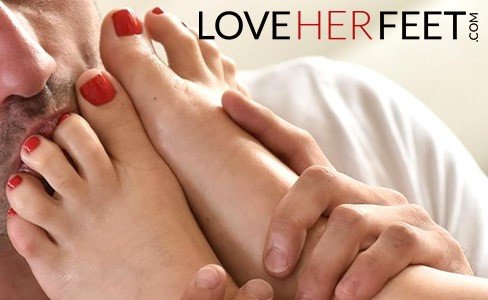 derek lauritzen recommends Love Her Feet Free