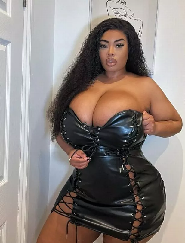 caitlin lyon add big tit in latex photo