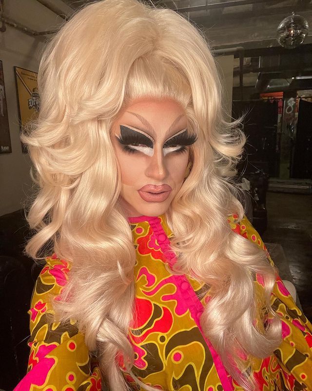 danielle niemann recommends blonde katya pic