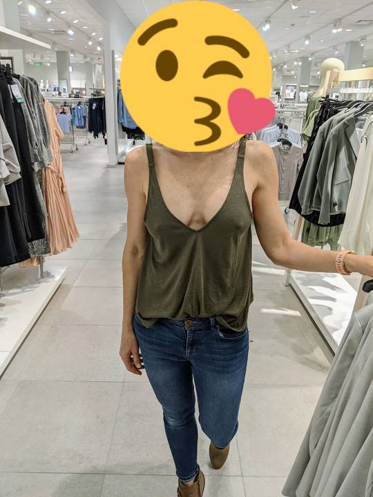 angela tyree add photo braless in public