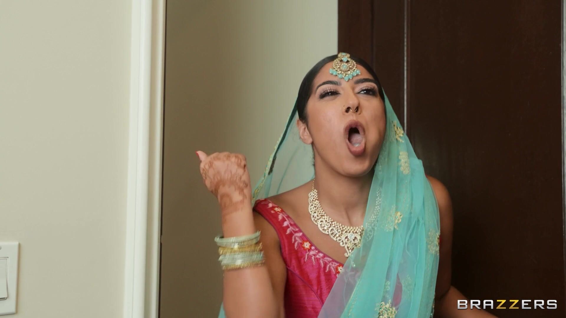 brenda rochelle recommends brazzers a bollywood tail pic