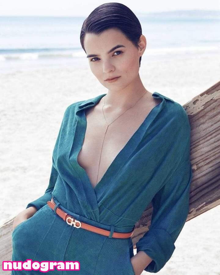 denise oram add brianna hildebrand naked photo