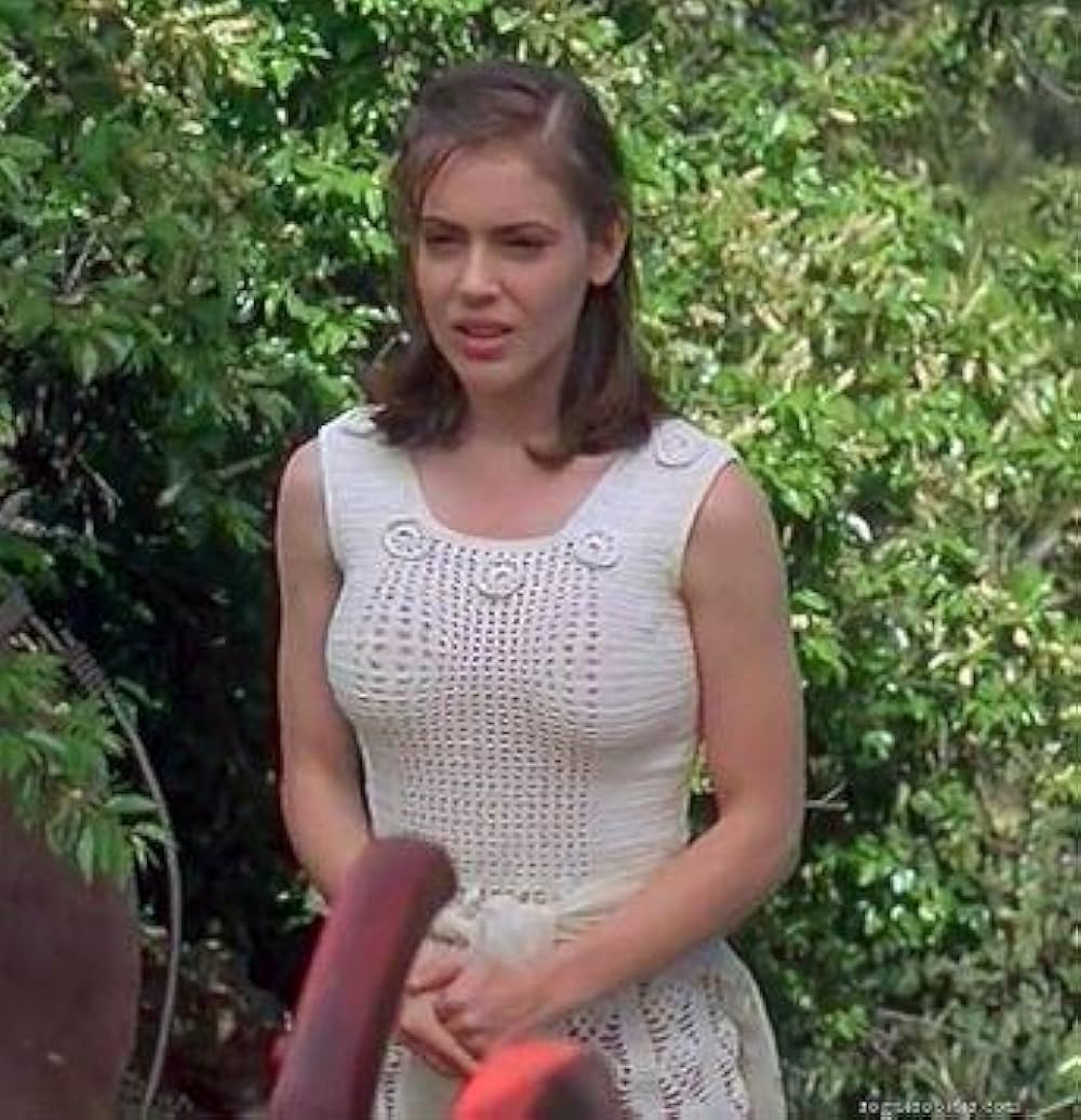 Alyssa Milano Poison Ivy 2 little chick