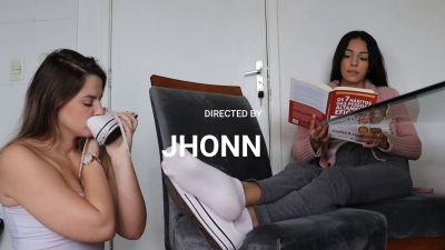 david g gonzalez recommends jhonn feet fetish pic